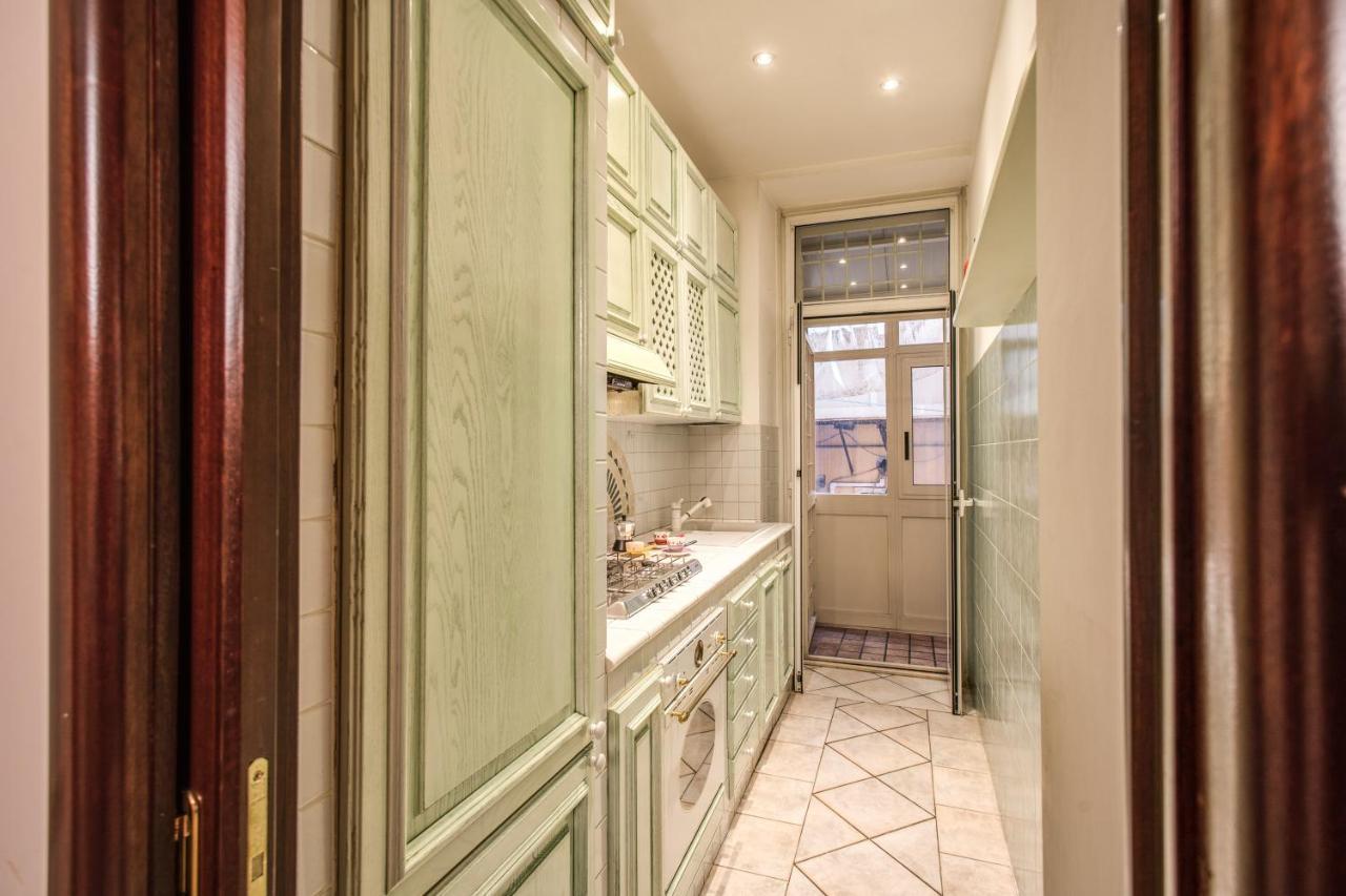 Fresh House Cavour Apartment Rome Exterior photo